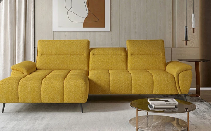 MONTANA_mały_narożnik_ z_elektrycznym_wysuwem_siedzis (8).jpg