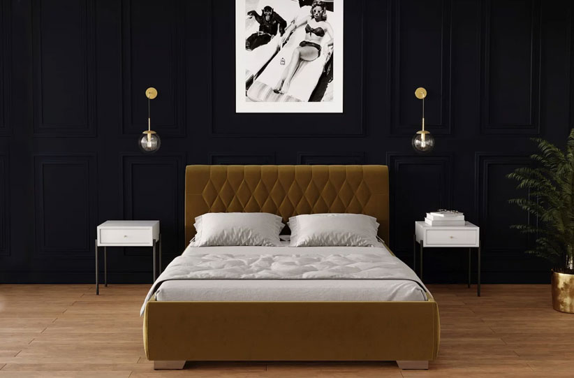 łózko ze stelażem